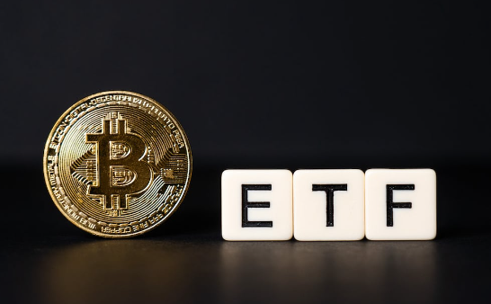 比特币现货ETF费率大战的背后：便宜就是赚？-第1张图片-币安app下载